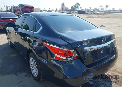 2013 Nissan Altima 2.5 S из США, поврежденный, VIN 1N4AL3AP5DN565626